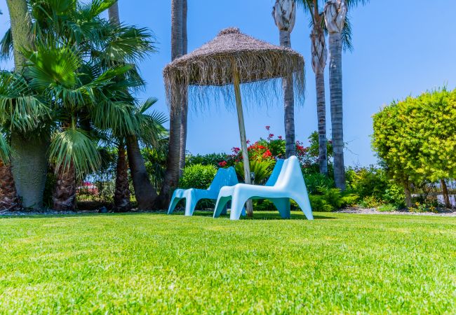 Jardín de esta villa en Alhaurín de la Torre