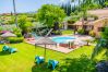 Piscina climatizada de esta villa en Alhaurín de la Torre