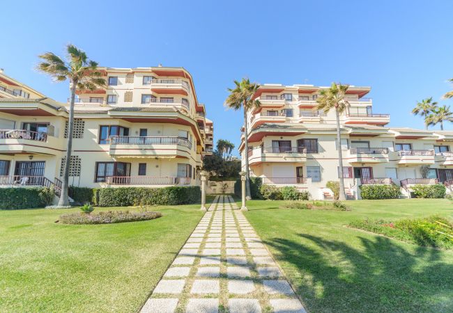 Jardín de este apartamento en Marbella