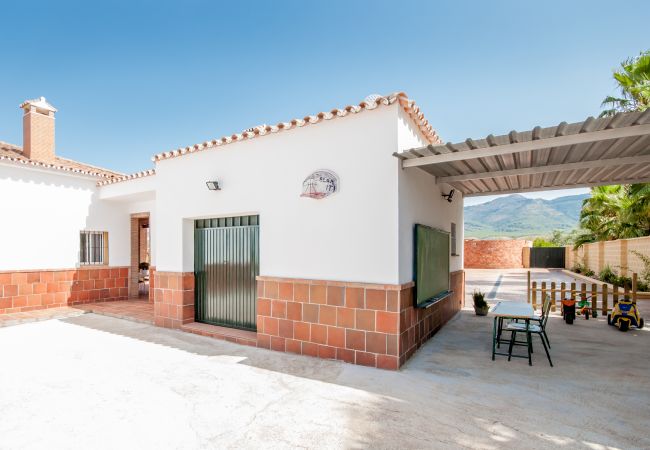 Terraza de esta finca en Alhaurín el Grande