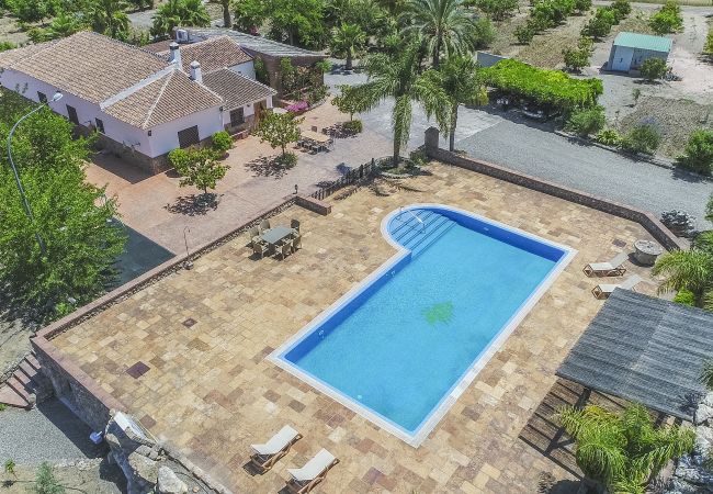 Piscina de esta finca en Alhaurín el grande