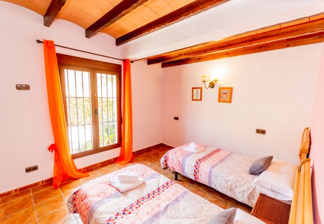 Dormitorio infantil de esta villa en Alhaurín el Grande