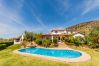 Piscina privada de esta villa en Alhaurín el Grande