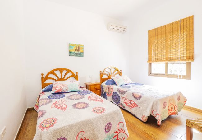 Dormitorio infantil de esta finca en Alhaurín el Grande