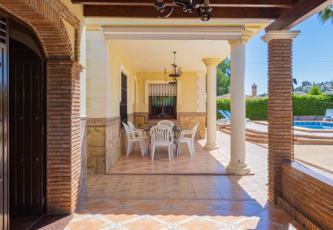 Casa rural en Alhaurín el Grande - Cubo's Finca Las Tinajas de la Dehesilla