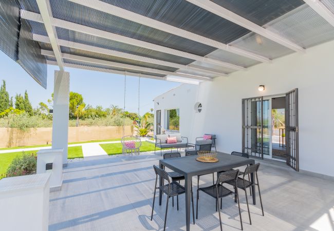 Terraza de esta finca en Alhaurín el Grande