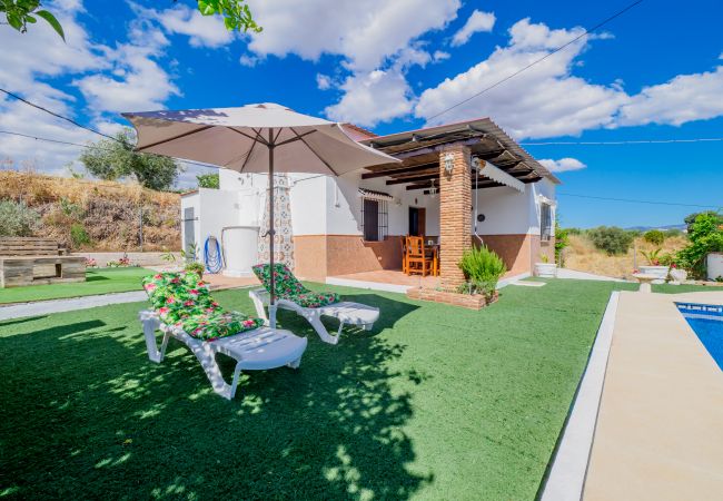 Casa rural en Alhaurín el Grande - Cubo's Casita La Celestina