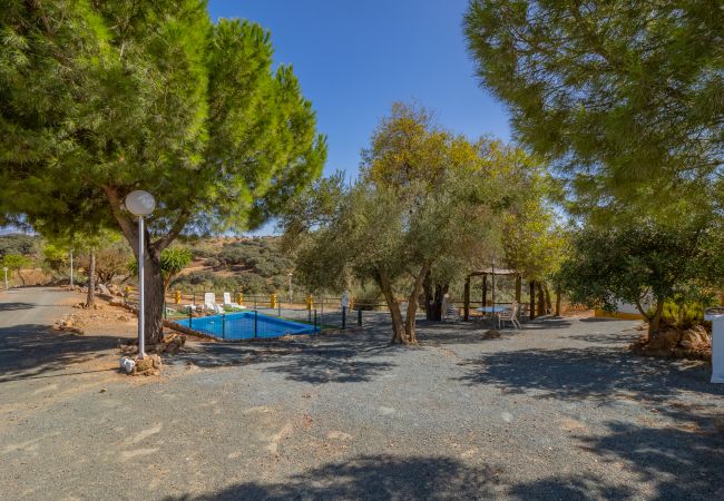 Casa rural en Archidona  - Cubo's Cortijo El Perezon