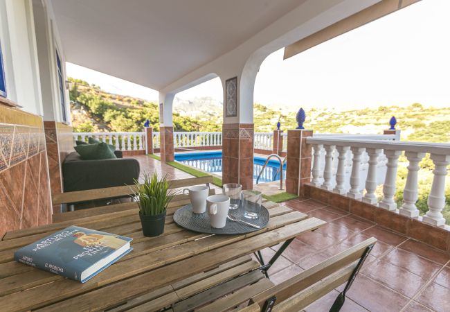 Casa rural en Nerja - Villa Marimel Con Piscina Privada