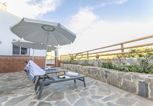 Casa rural en Nerja - Villa Marimel Con Piscina Privada