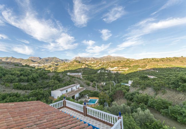 Casa rural en Nerja - Villa Marimel Con Piscina Privada