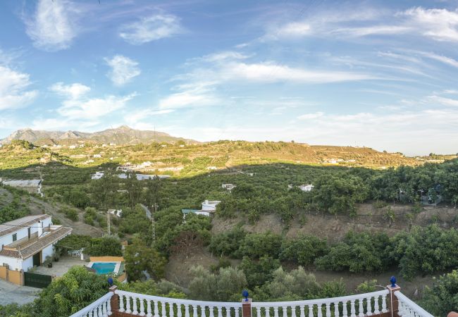 Casa rural en Nerja - Villa Marimel Con Piscina Privada