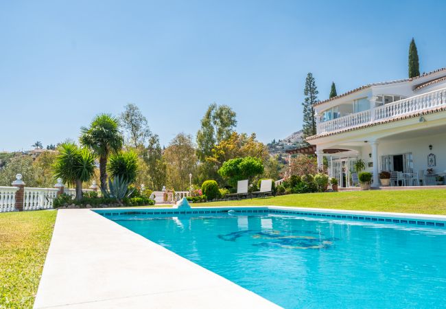 Villa in Benalmádena - Cubo's Villa Las Colinas