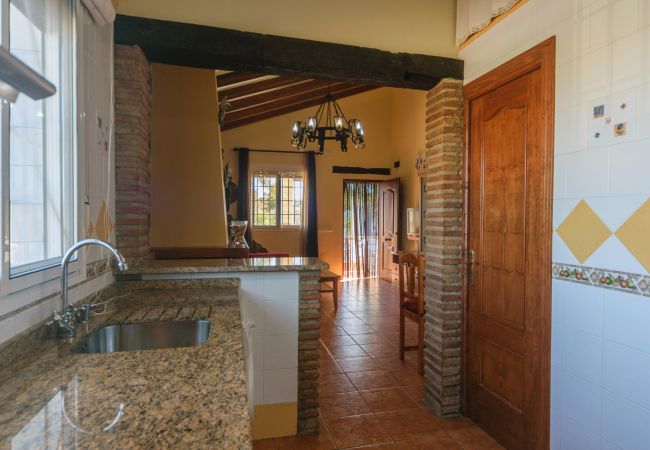 Kitchen of this farm in Alhaurín el Grande