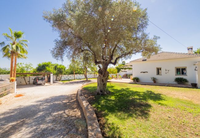 Villa in Alhaurin de la Torre - Cubo's Villa Bellavista La Jona & Heated Pool