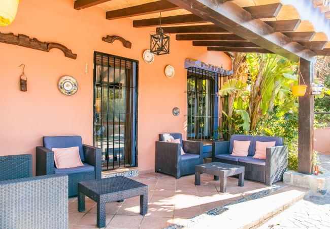 Terrace of this farm in Alhaurín de la Torre