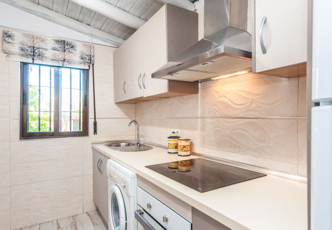 Kitchen of this farm in Alhaurín de la Torre