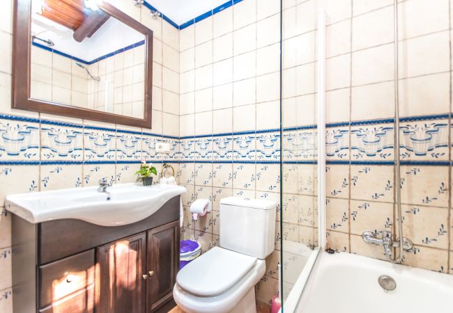 Bathroom of this farm in Alhaurín de la Torre