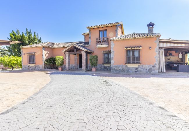 Villa in Alhaurín el Grande - Cubo's Villa Family