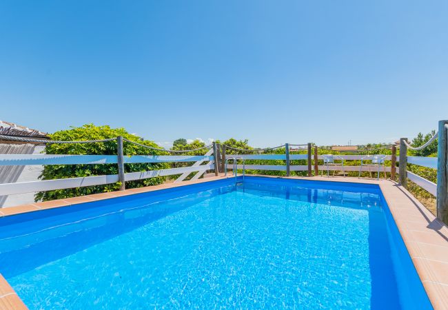 Private pool of this Finca in Alhaurín el Grande