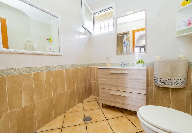 Bathroom of this Finca in Coín