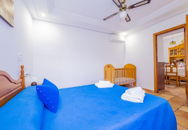 Bedroom of this Finca in Coín