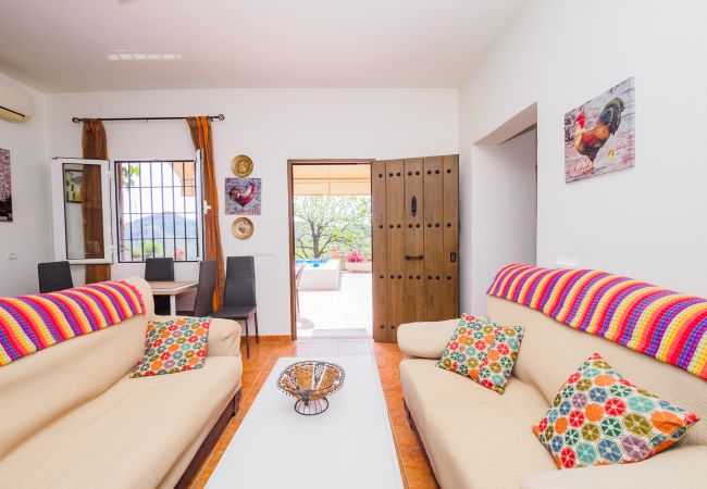 Cottage in Mijas Pueblo - Cubo's Finca River Retreat High Privacy