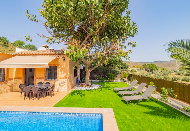 Cottage in Mijas Pueblo - Cubo's Finca River Retreat High Privacy