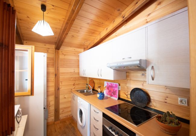 Kitchen of this wooden house in Alhaurín el Grande