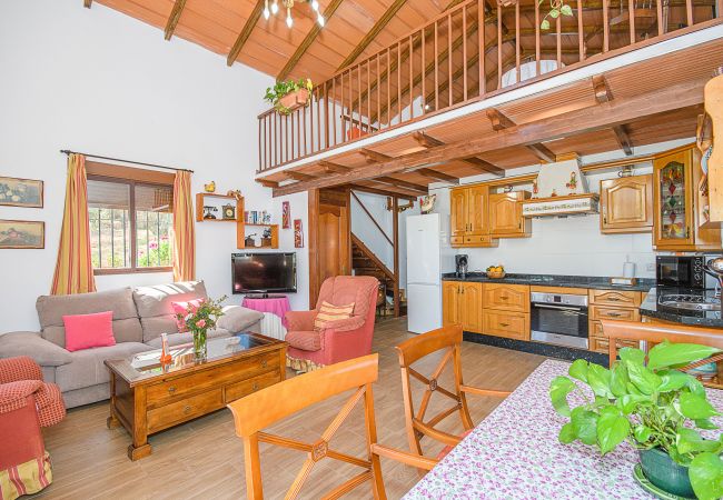 Living room of this house near El Caminito del Rey