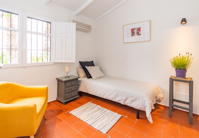 Bedroom of this farm in Alhaurín el Grande