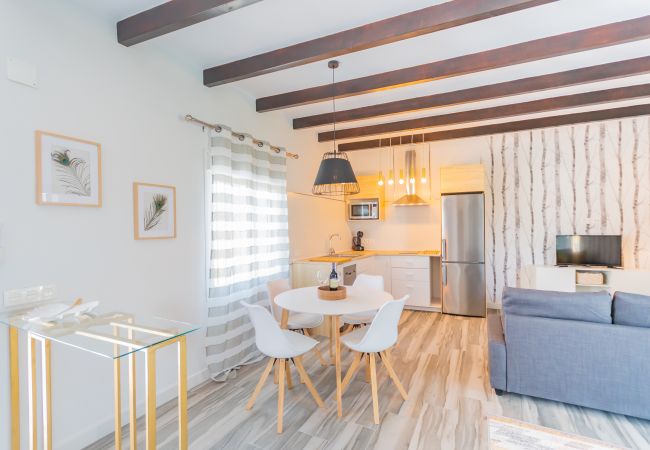 Dining room of this farm in Alhaurín el Grande