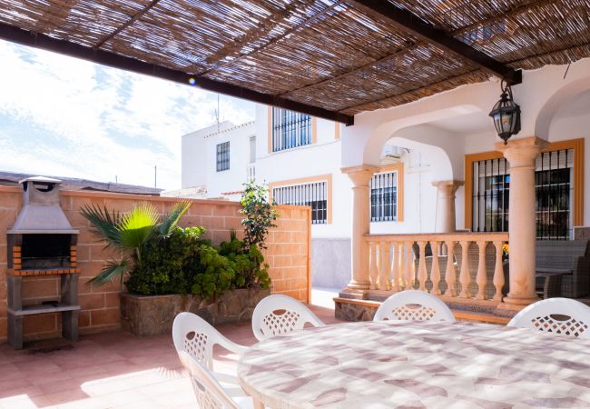 Chalet in Alhaurín el Grande - Cubo's Villa Paraiso