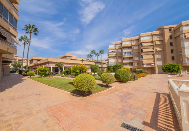 Apartment in Torrox Costa - Cubo's Apartamento Costa del Oro