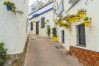 Apartment in Estepona - Cubo's Estepona Oceanview Apartment & Free Parking